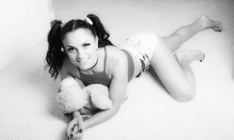 Thunder Rosa pornstar nude pictures