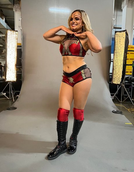 Thunder Rosa model best photos