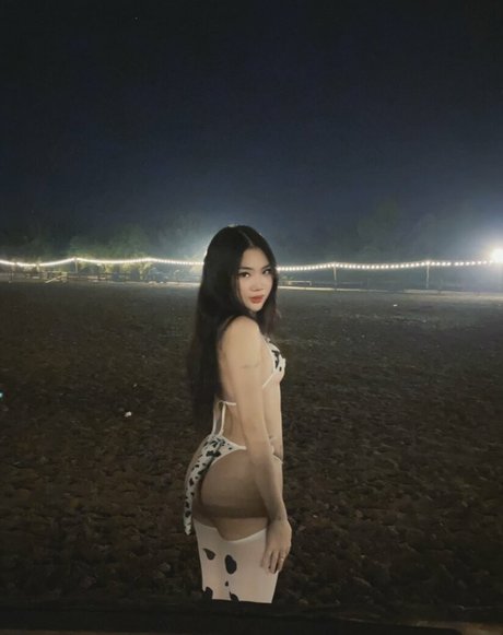 Thanh Nhen model nudes img