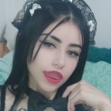 Isabel Rodriguez exclusive model pic