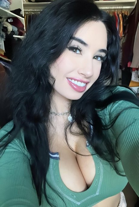 Pdylan550 pornstar xxx pic