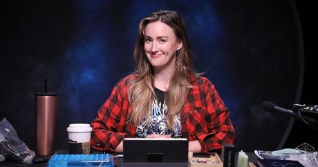 Ashley Johnson nude actress picture