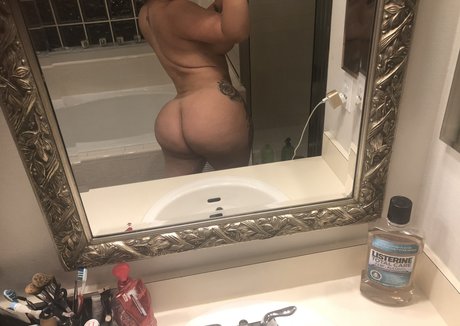 melifineass star nudes pic
