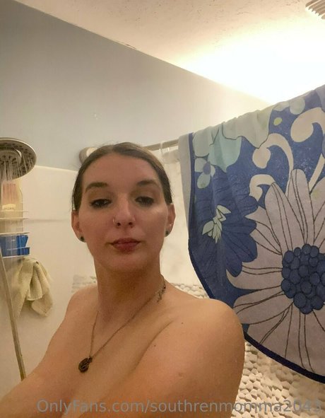 southrenmomma2043 star nudes picture