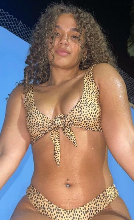 Herbalife Girls pretty actress pics