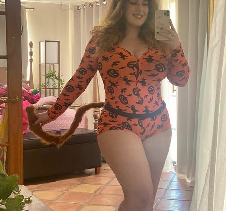 Moxy Mary porn actress pic