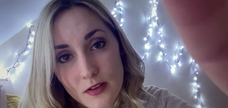 ASMR Shortbread star nude picture