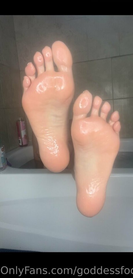 goddessfootlove adult model pictures