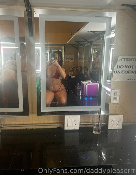 kendallknightt exclusive model images