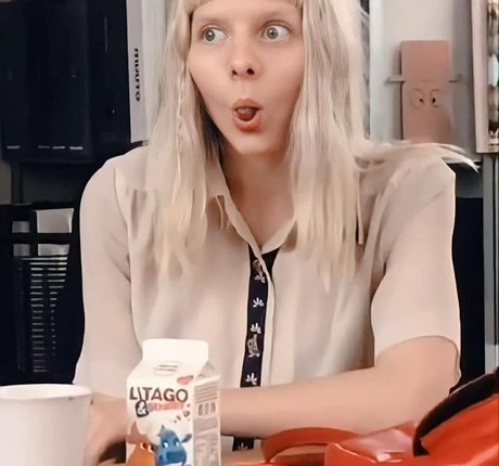Aurora Aksnes erotic pornstar img