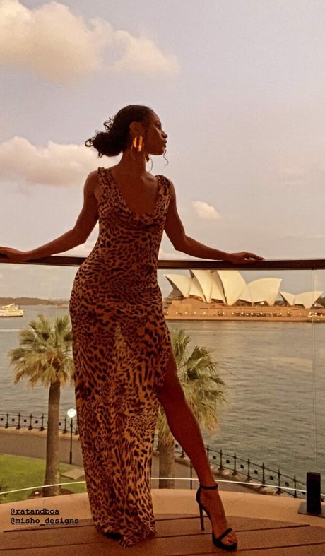 Vick Hope nude actress picture