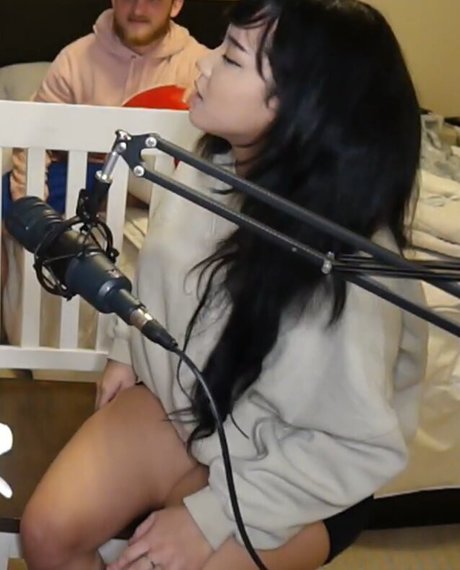 Cinnabrit pornstar adult img