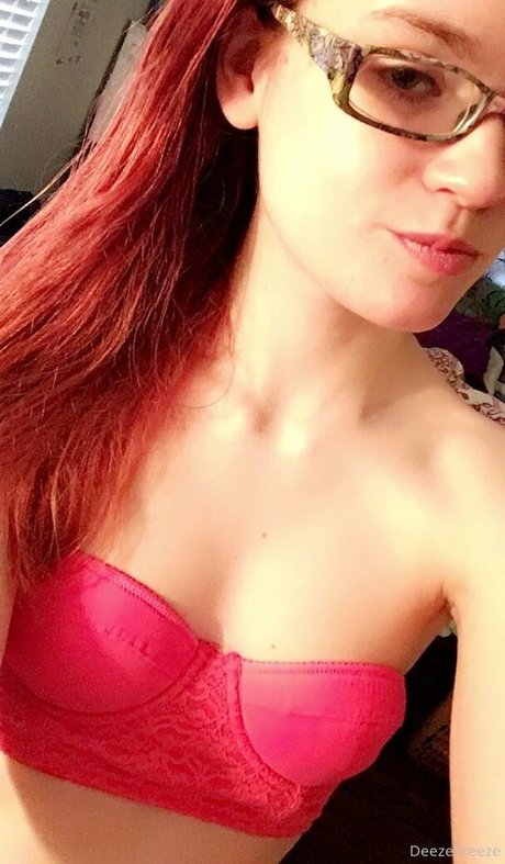 deezefreeze nudes actress img