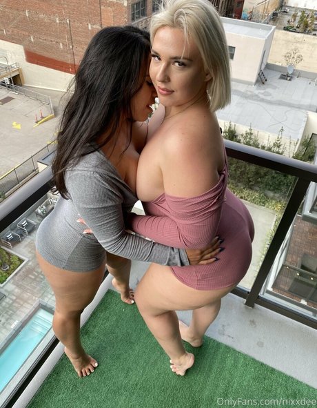 Nixxdee star top galleries