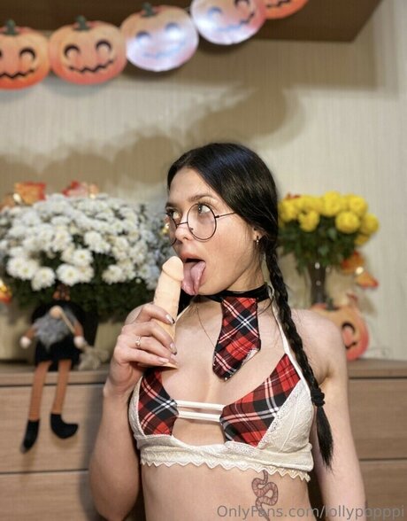 lollypopppi model exclusive photos
