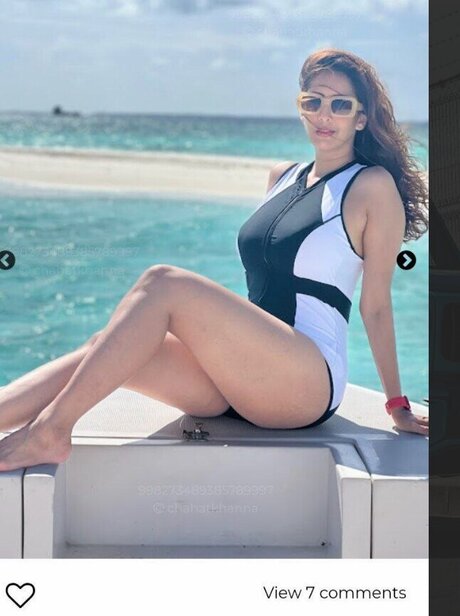 Chahatt Khanna pornographic star pictures