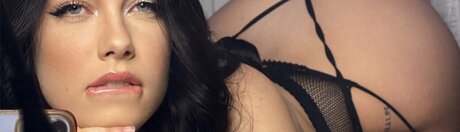 Yenay Agenjo star high quality pictures
