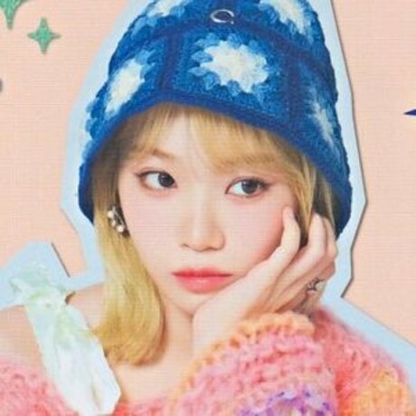 Kim Chaewon exclusive model images