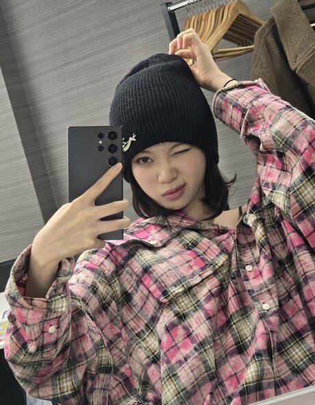 Kim Chaewon top star pic