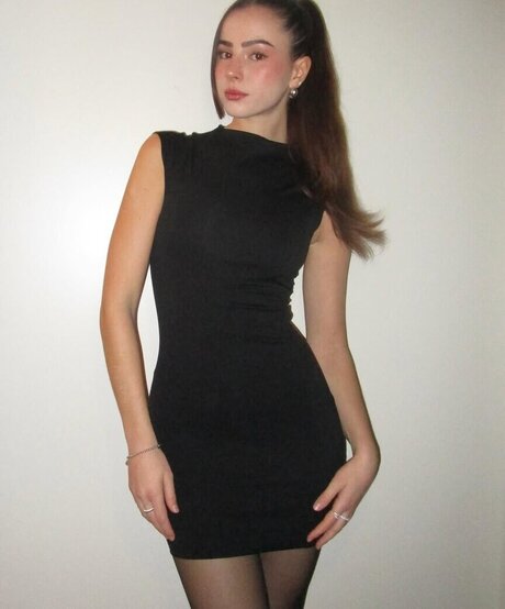 Lara Marie Kremer star beautiful images