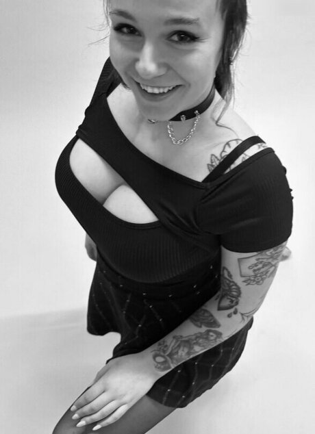 famous free onlyfans naked gallery