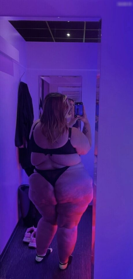 Geparrke pornstar perfect pics