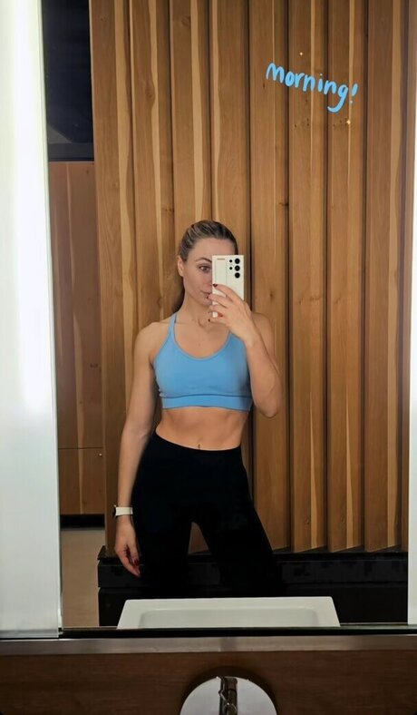 extreme onlyfans top photo