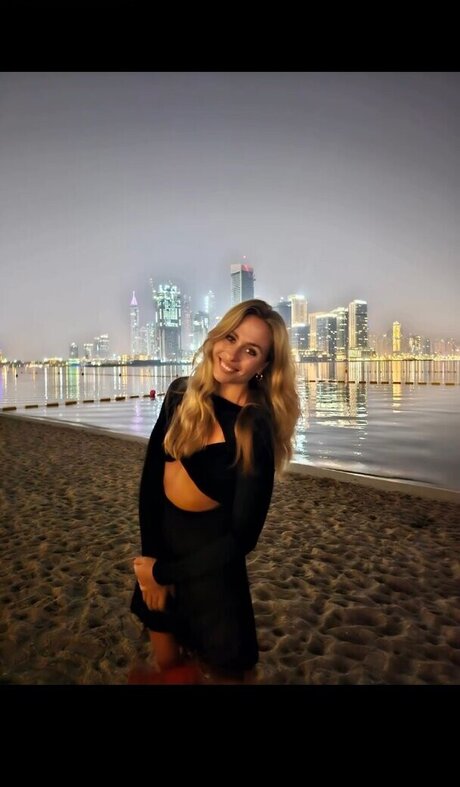 Sophia Fl rsch star nudes pictures