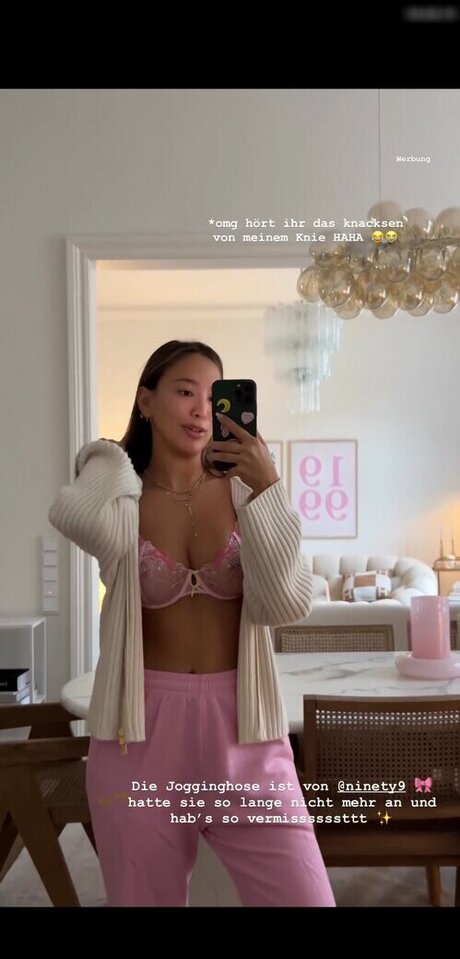 Adorable Caro model pretty pic