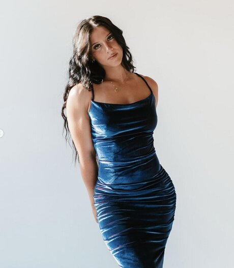 Allison Royalty model hot galleries