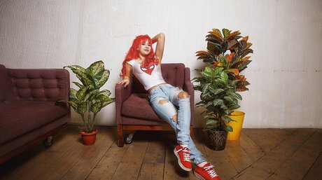 Red Saya nude star galleries