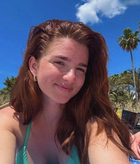 Julia Schulze erotic actress images