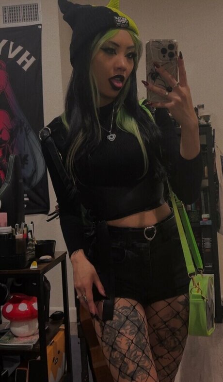 thick ass onlyfans sexy nudes pictures