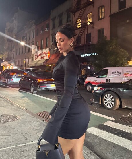 baddiejuu art pornstar pictures