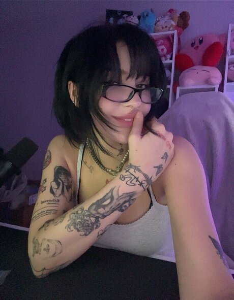 Laurinchhhe sex model archive
