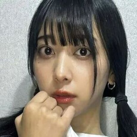 Kunugi Maika erotic actress photo