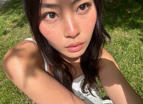 Shannon Zhao model exclusive img