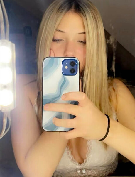 blondexbb bryanamae star pretty pictures