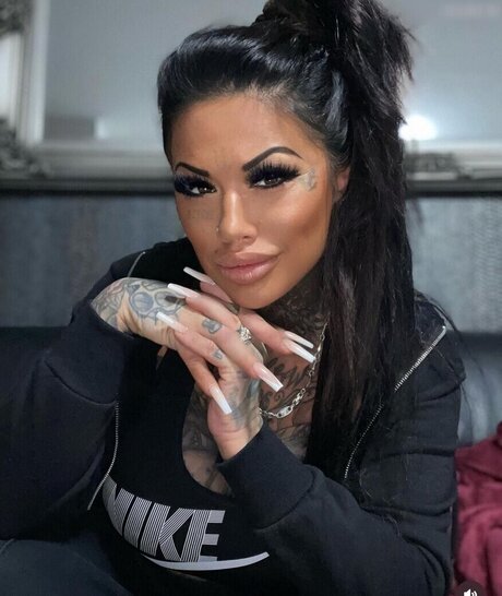 Catherine Teufelsweib pornstar erotic photos