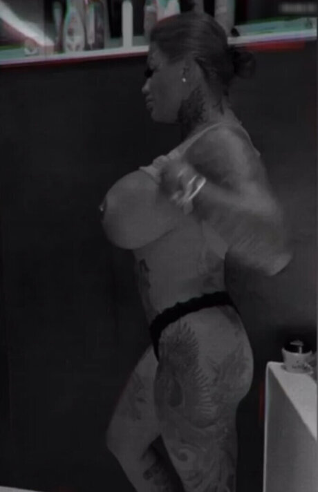 Catherine Teufelsweib naked star image