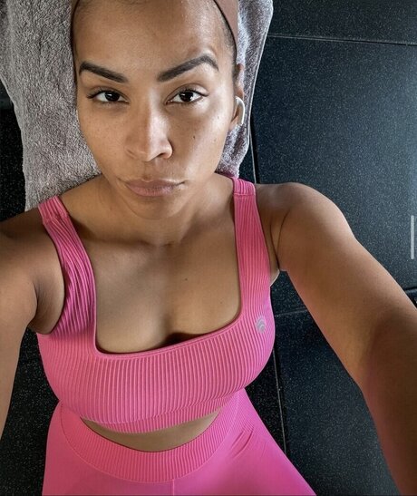 asian findom onlyfans beautiful xxx photo