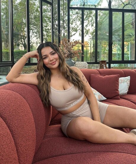 Silan H seyinoglu nude actress photos