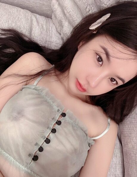 famous midget onlyfans sexy photo