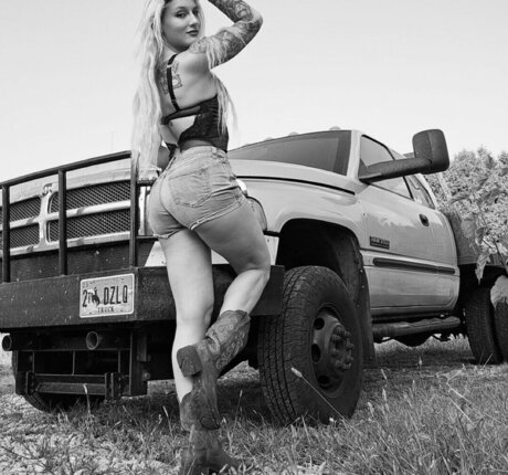 TheDieselQueen sexy pornstar photo
