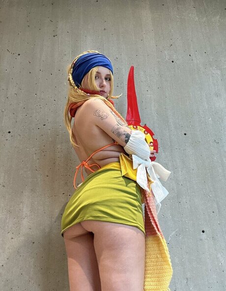 faeriies sexy star photos