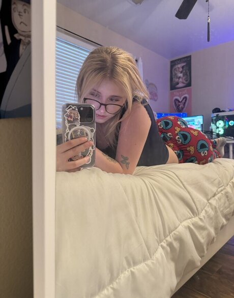 faeriies pornstar hd img