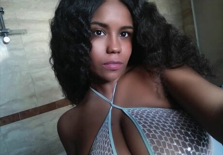 Mery Gatti model galleries