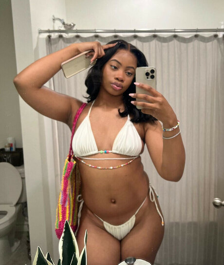 moreyaz pretty pornstar pictures