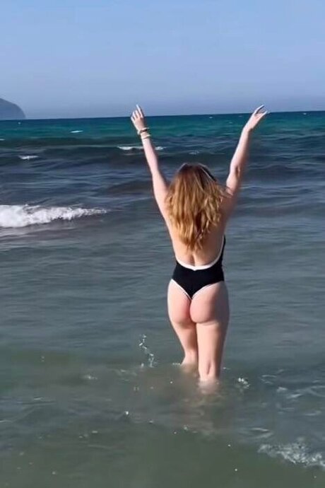 pawg selfie onlyfans exclusive pictures