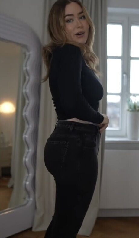 ai onlyfans adult picture